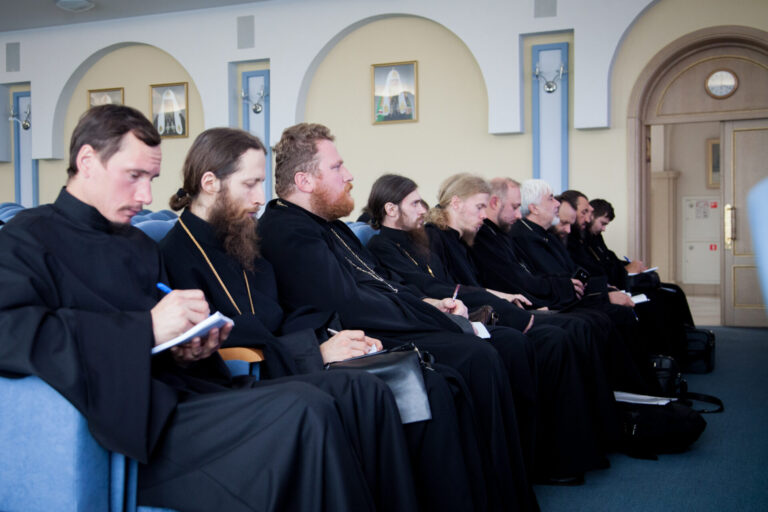 Курсы повышения квалификации священнослужителей Московской митрополии