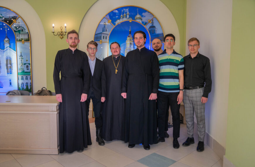Собрание представителей студенческих советов духовных школ Московского региона в КДС